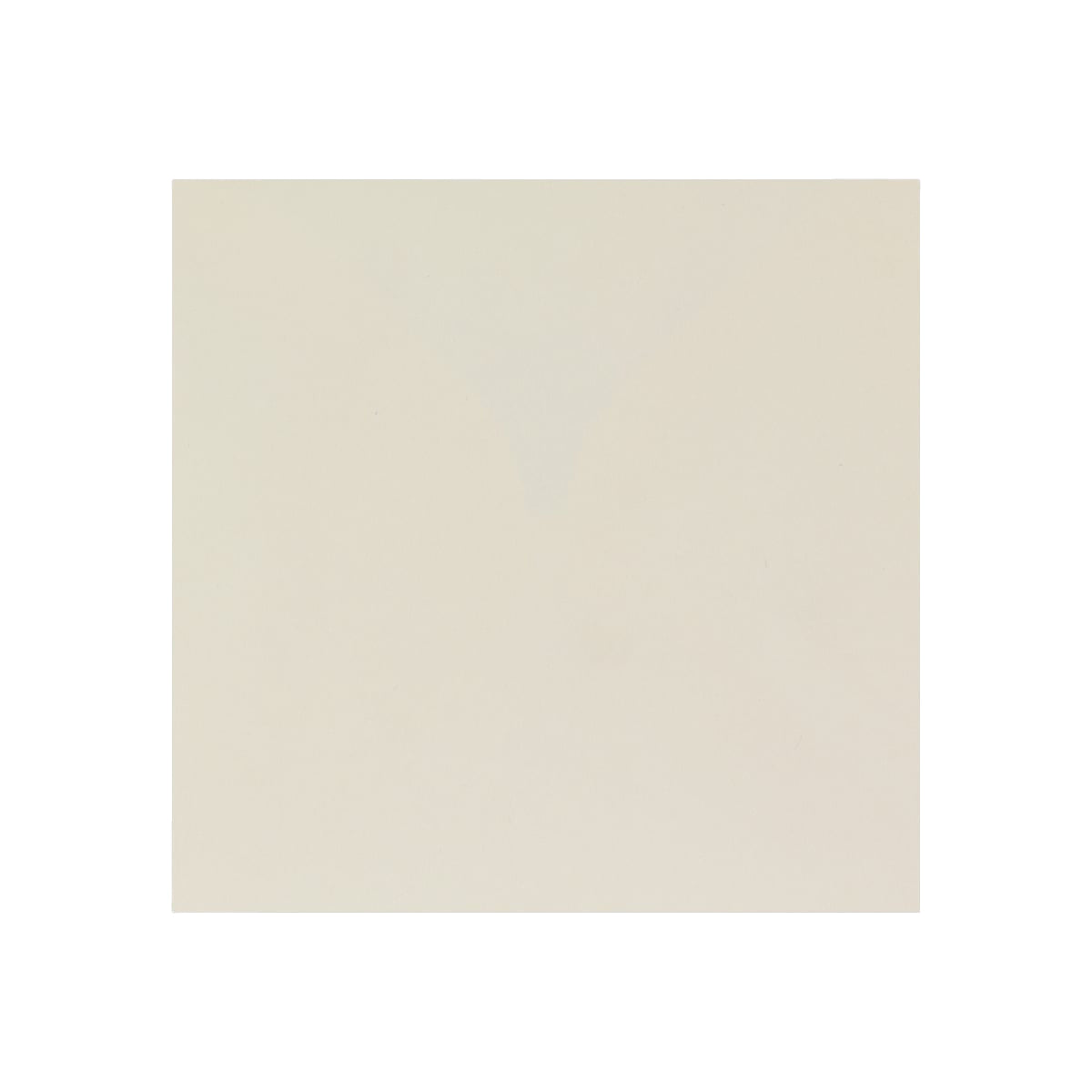Elefántcsontszínű sima felületű boríték 130x130 mm